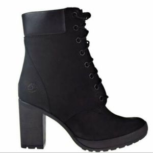 Timberland 6" camdale boots women's Size 8 Used Twice